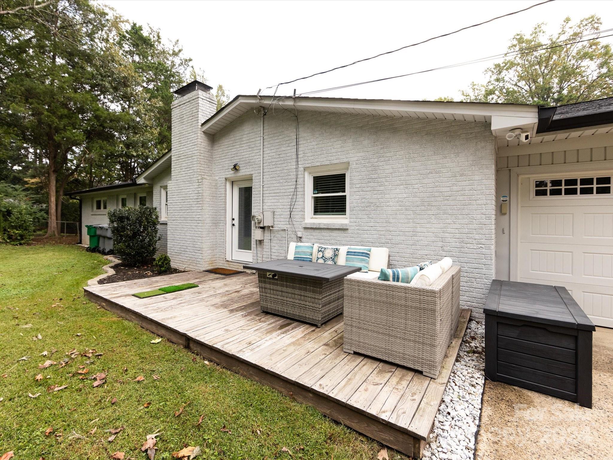 1500 Forsythia Circle