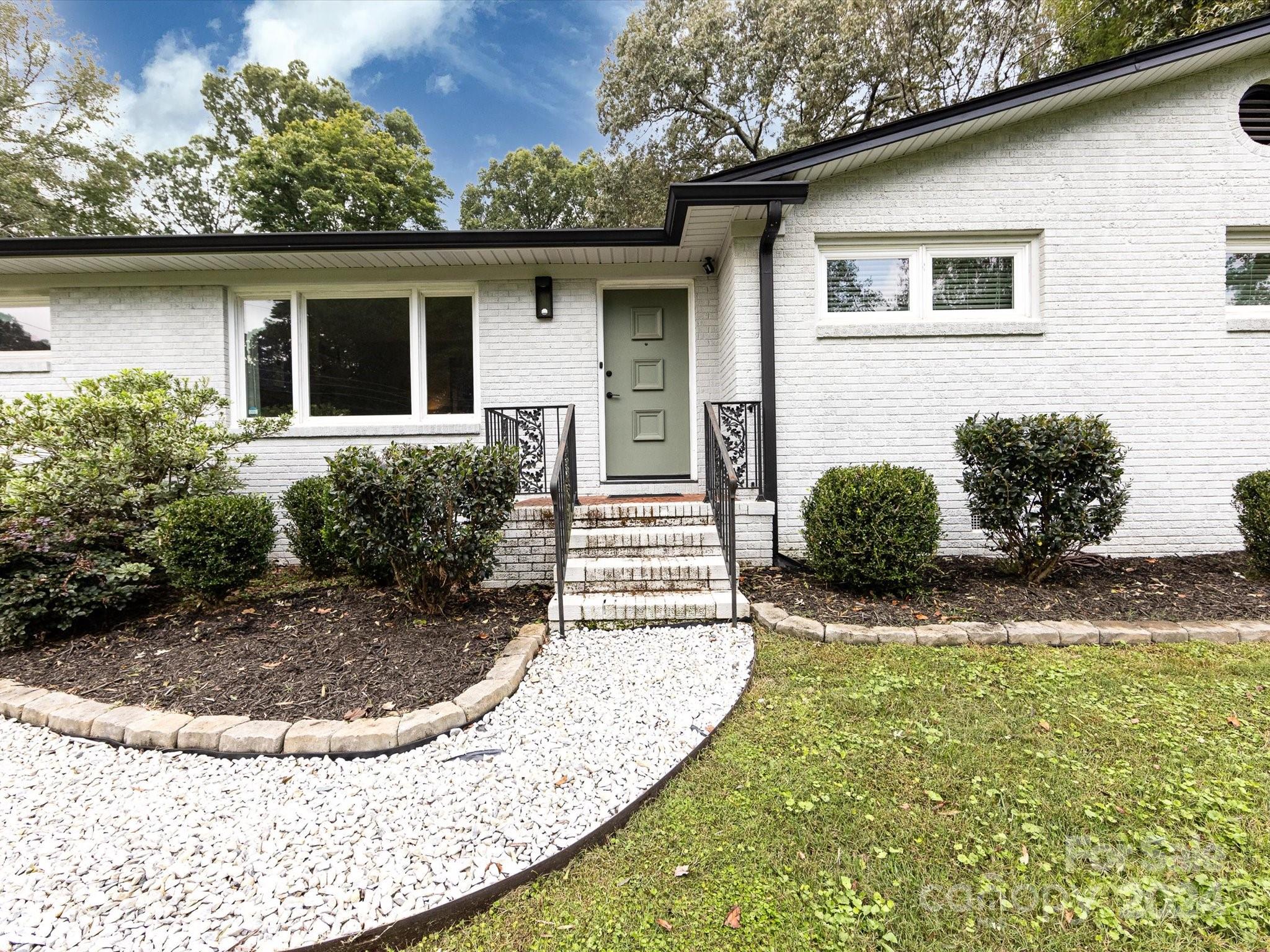 1500 Forsythia Circle