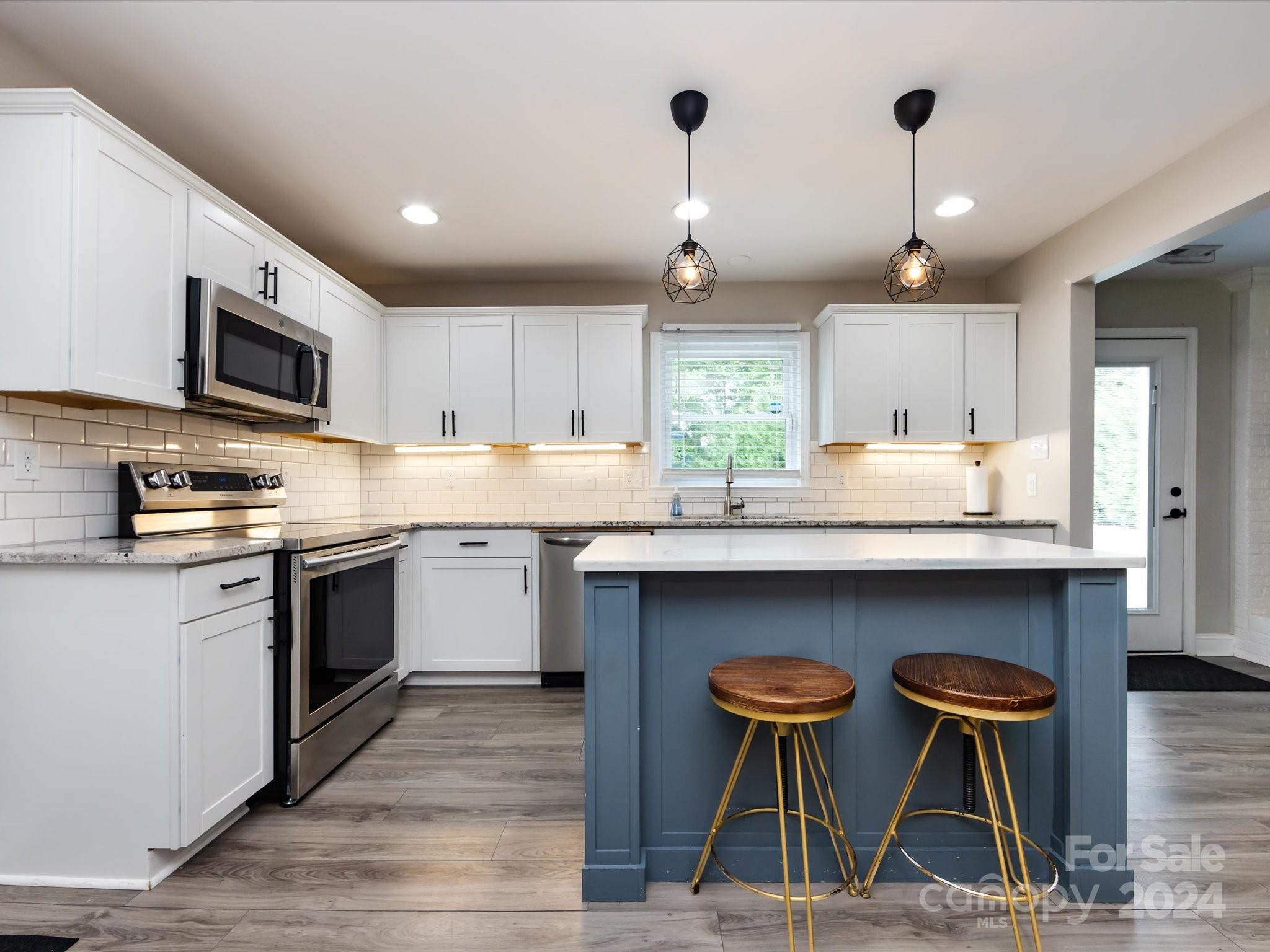 1500 Forsythia Circle