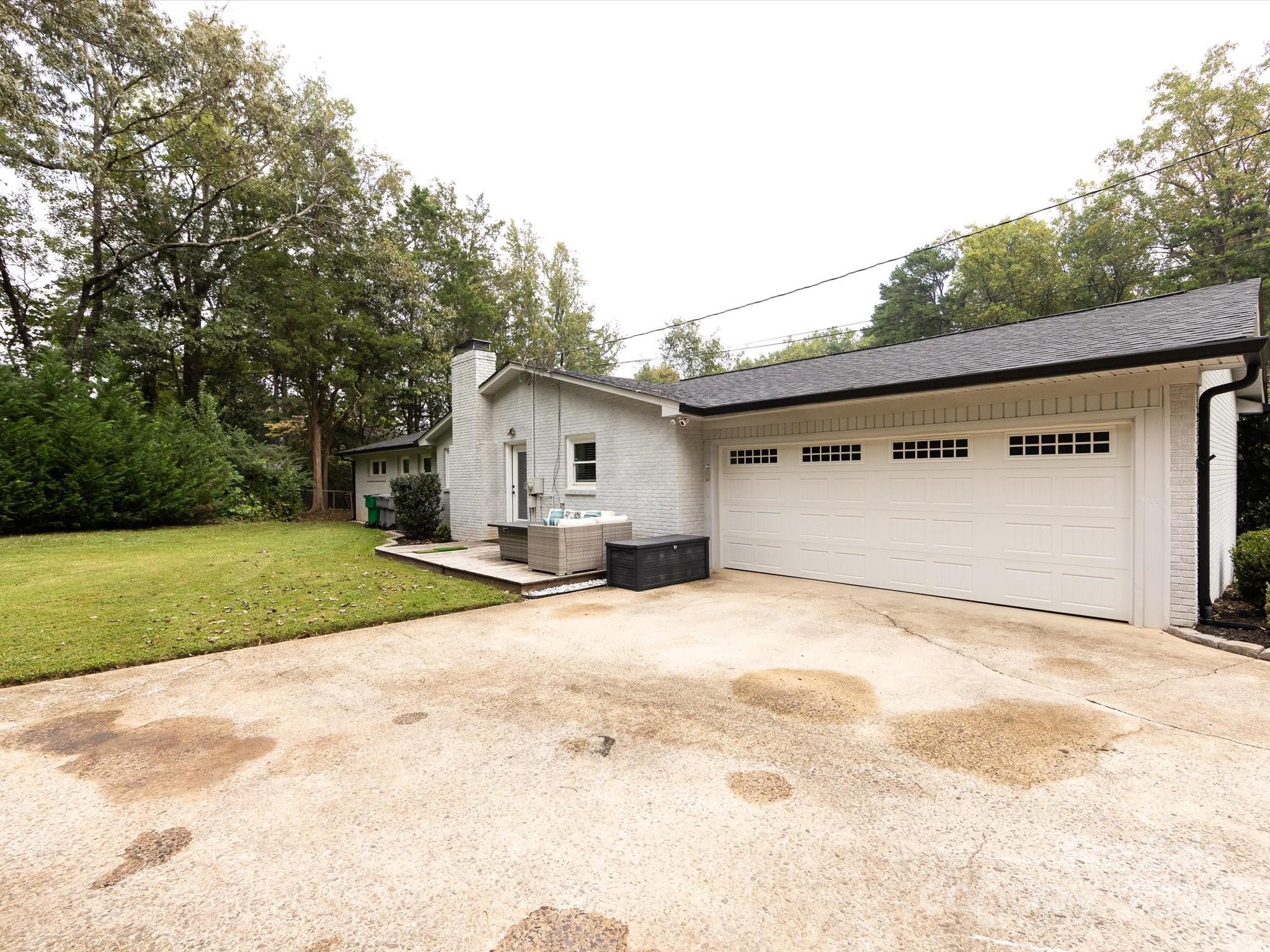 1500 Forsythia Circle