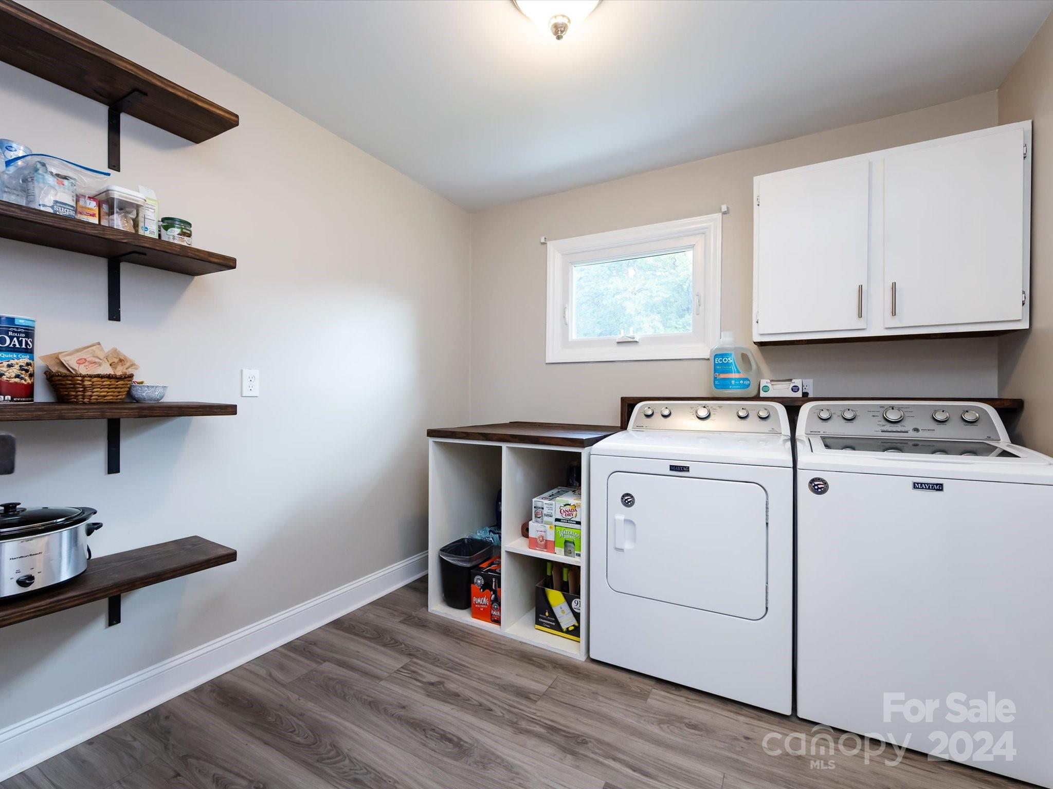 1500 Forsythia Circle