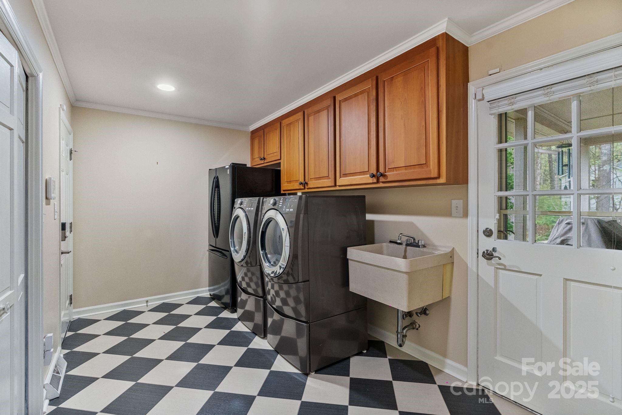 5125 Winding Brook Road