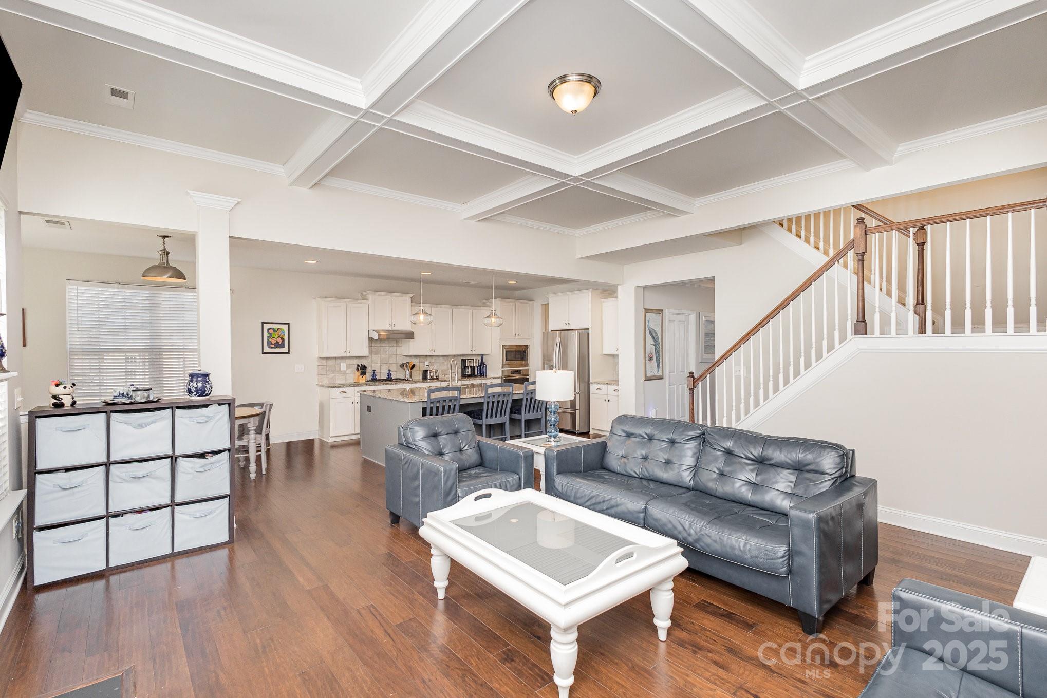 11618 Macallano Drive