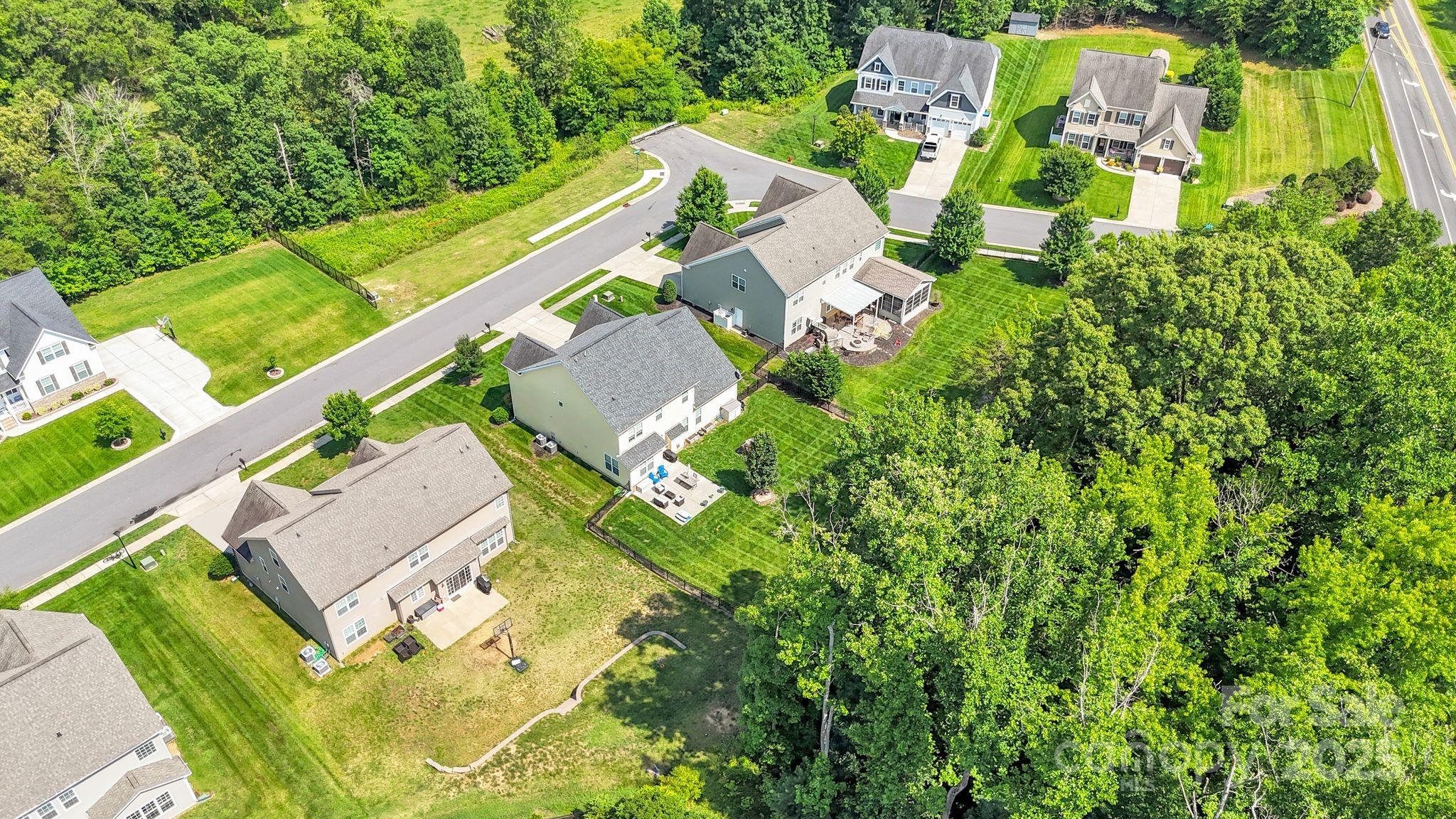 11618 Macallano Drive