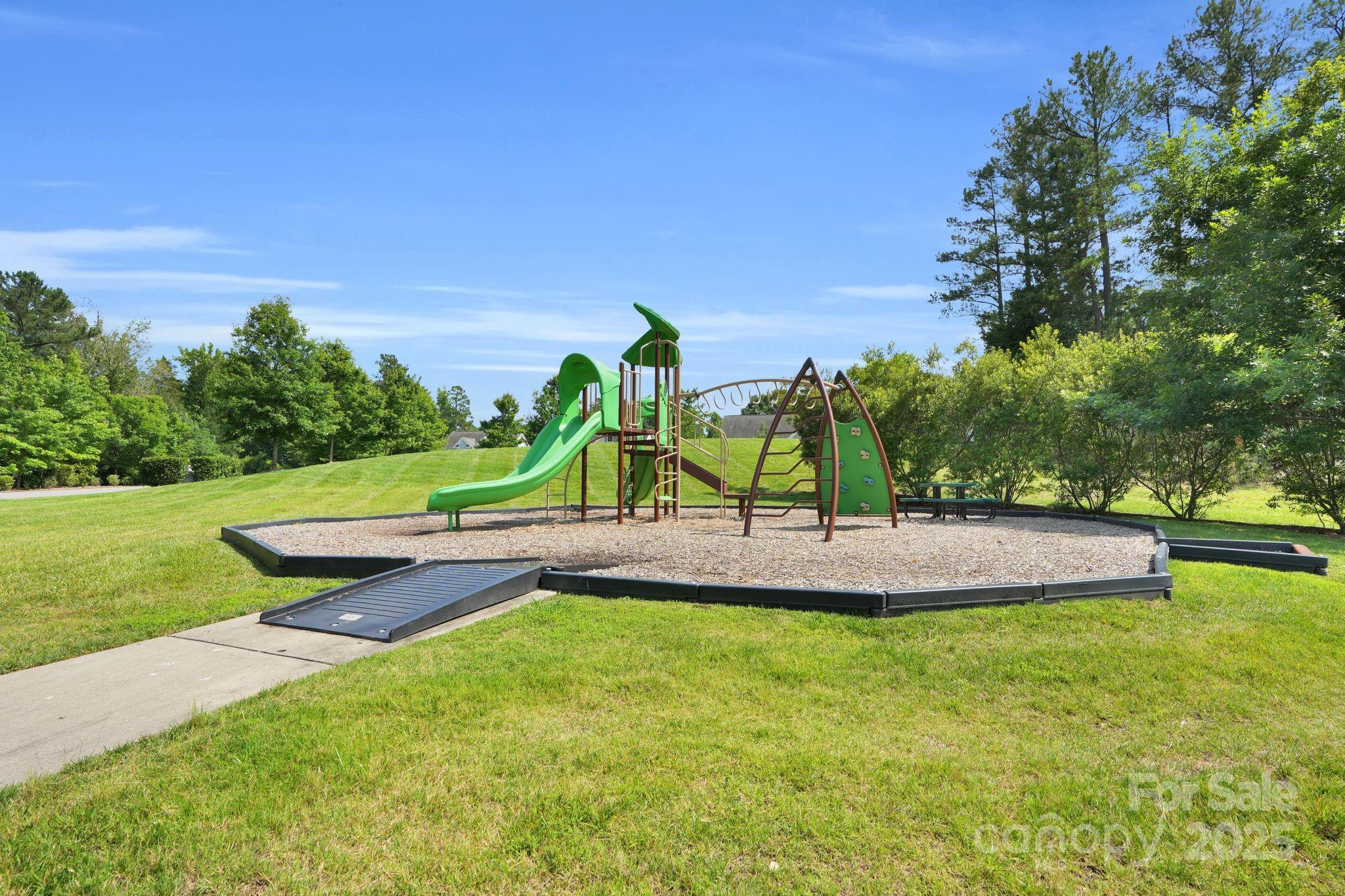 11618 Macallano Drive