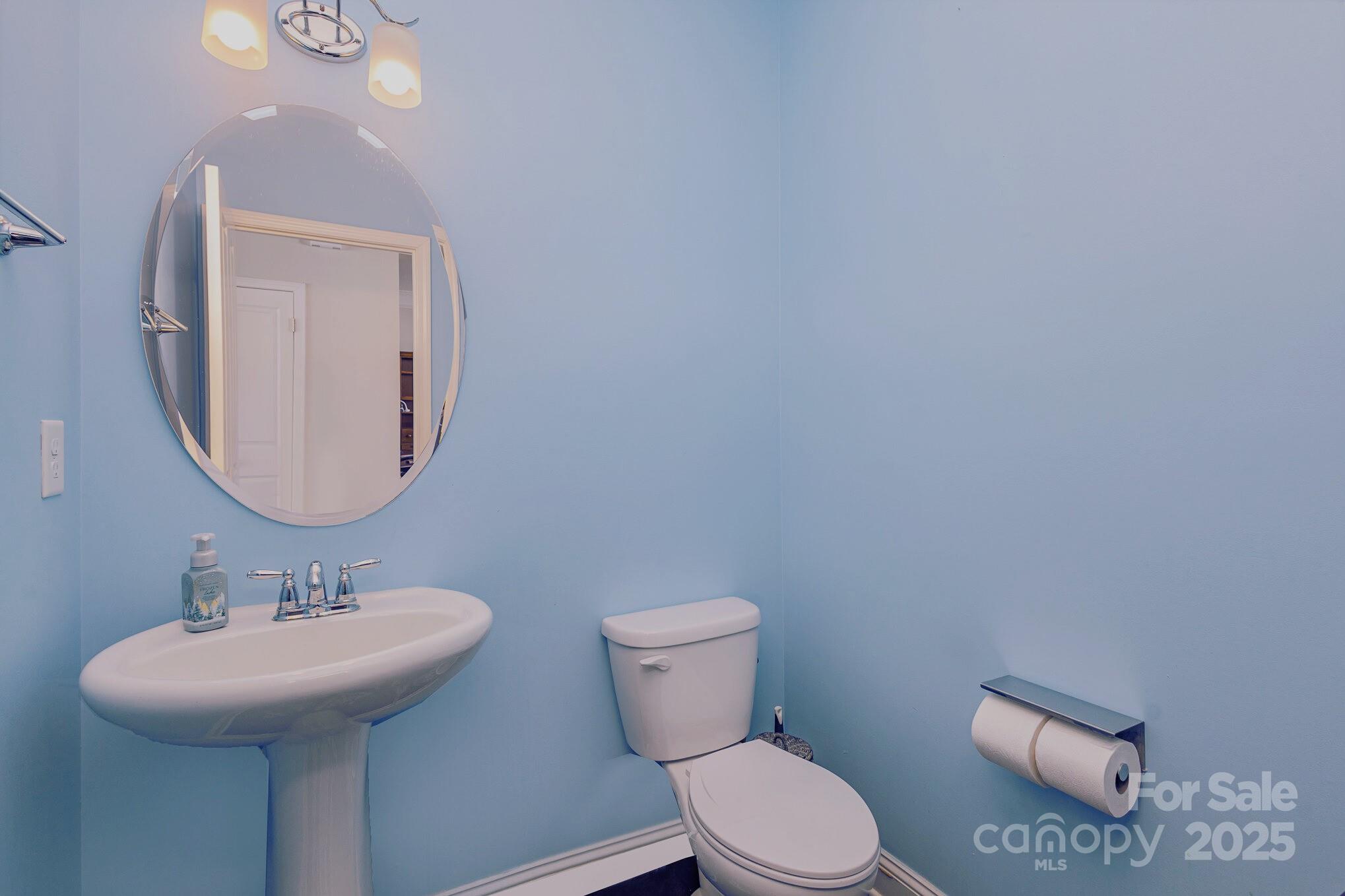 11618 Macallano Drive