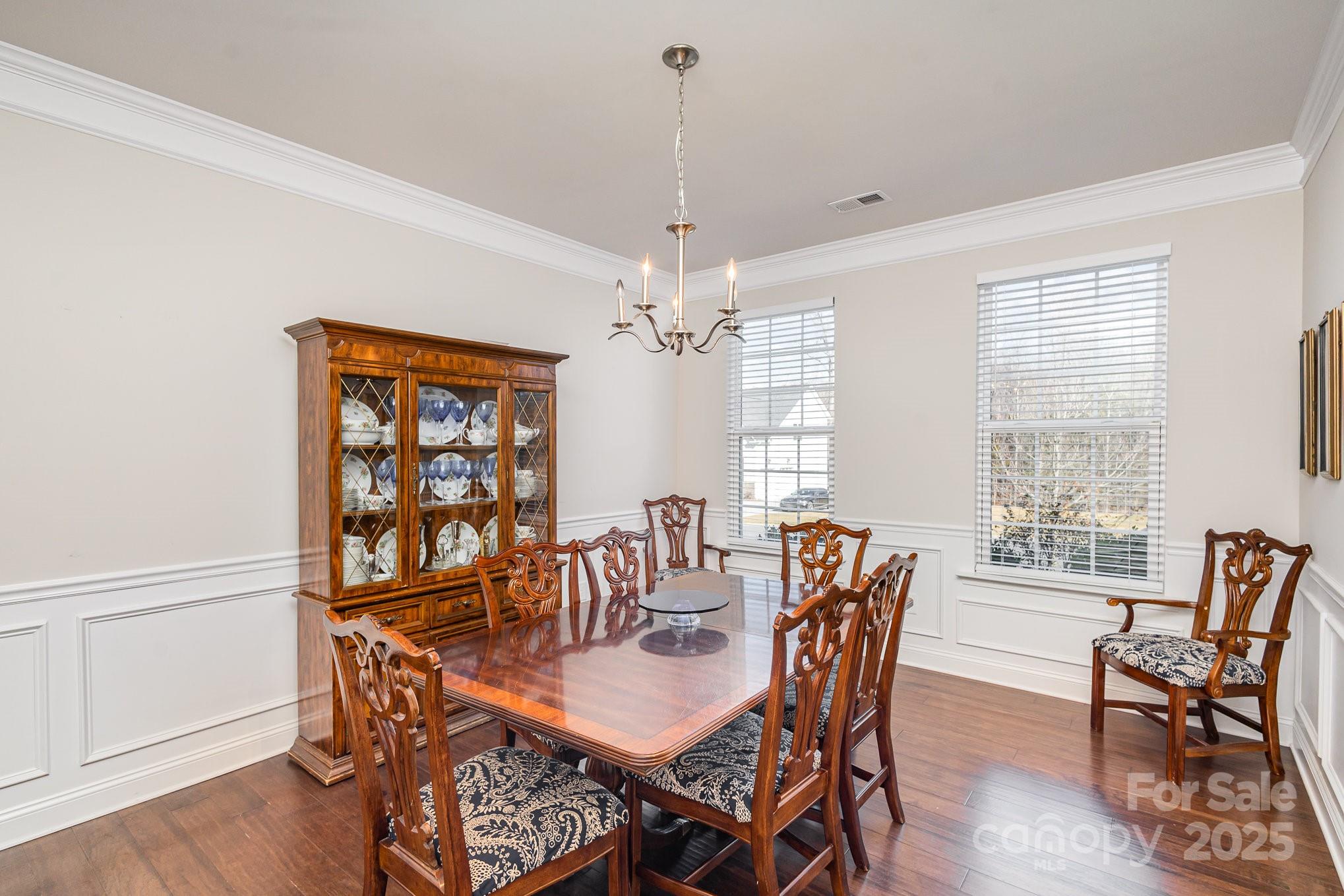 11618 Macallano Drive