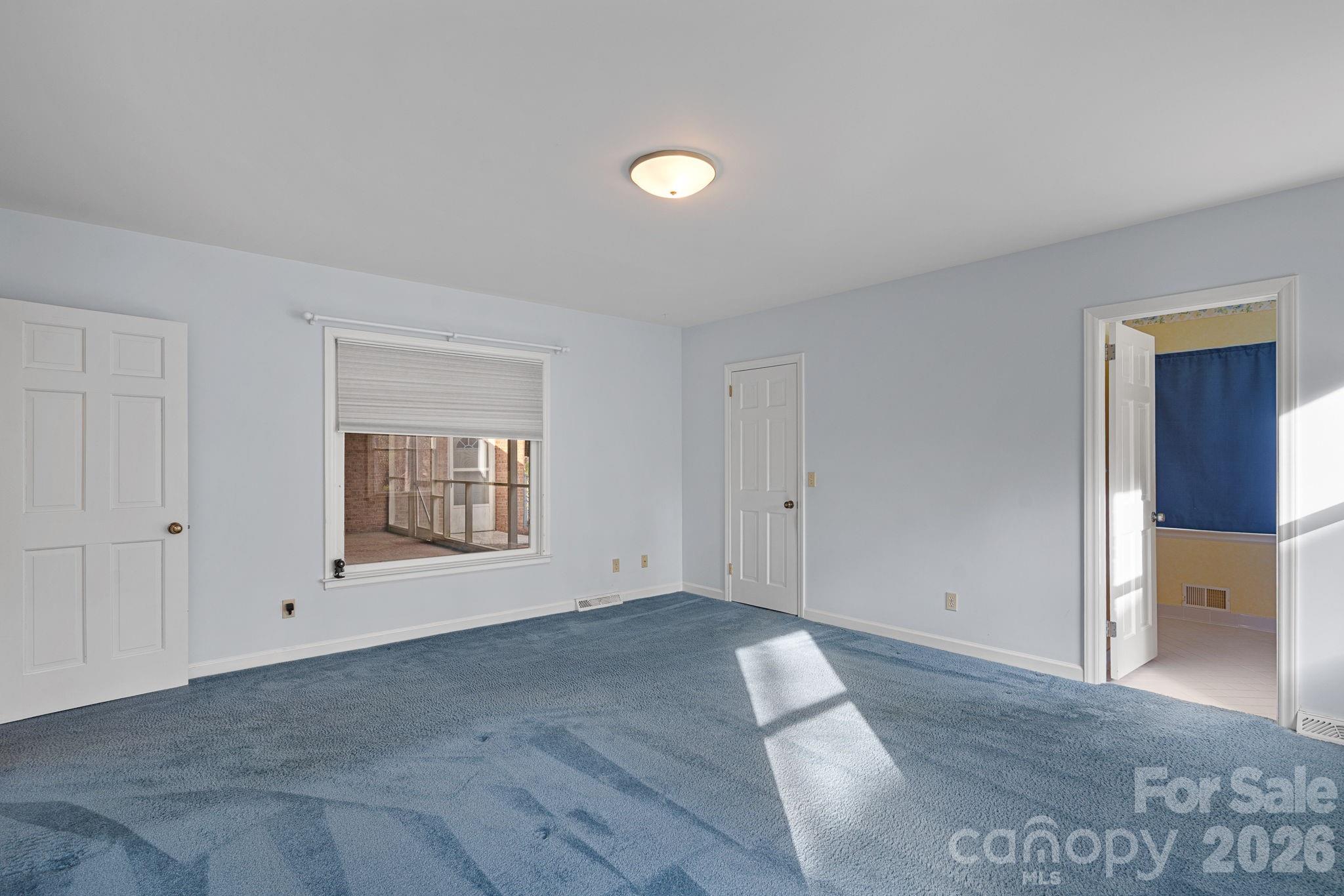 1001 Thistle Court