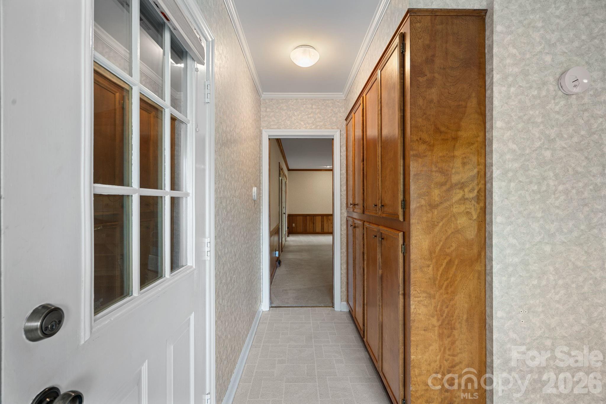 1001 Thistle Court