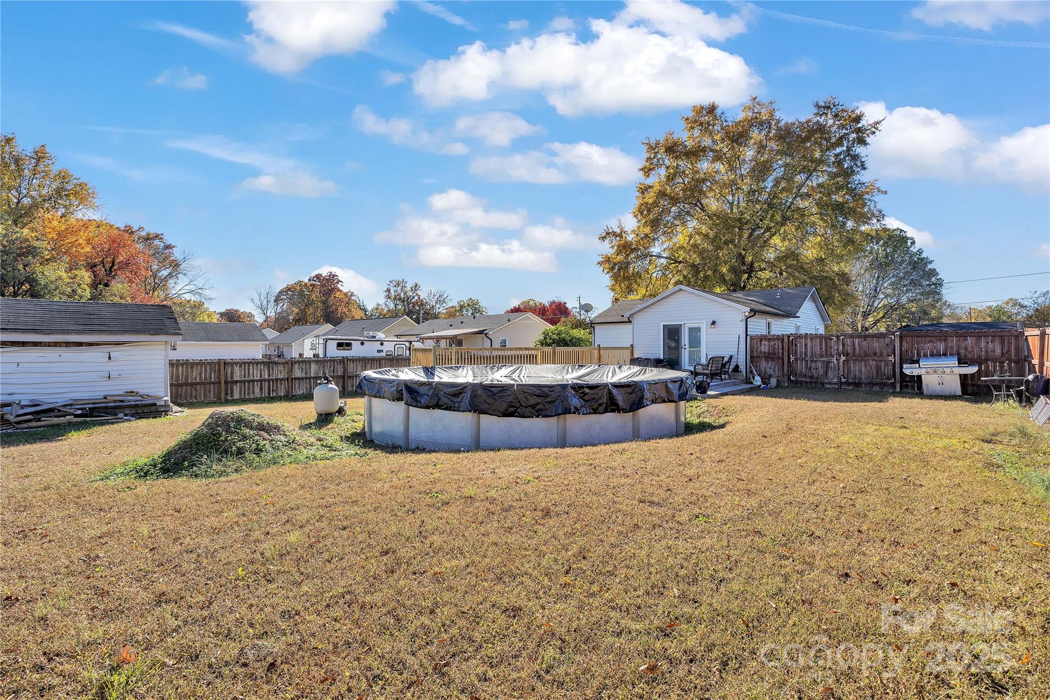 914 Carolyn Avenue