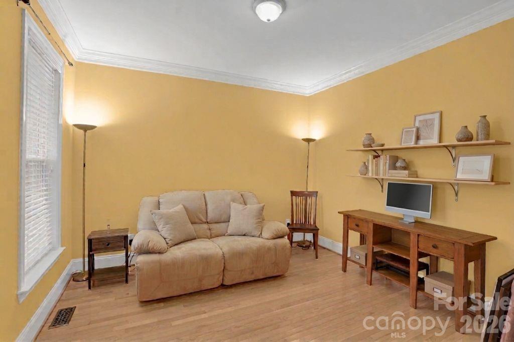 9601 Twin Falls Court