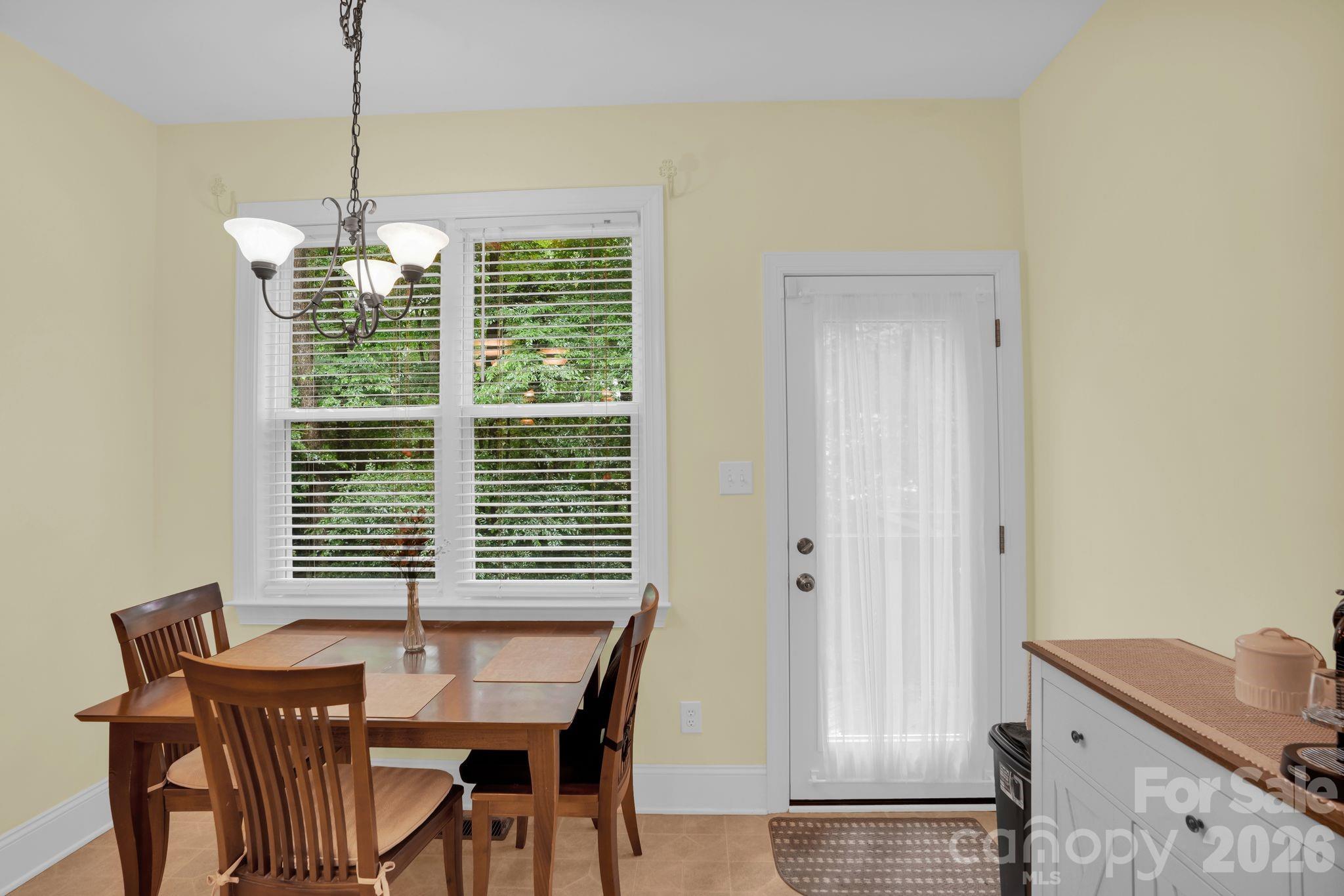 9601 Twin Falls Court