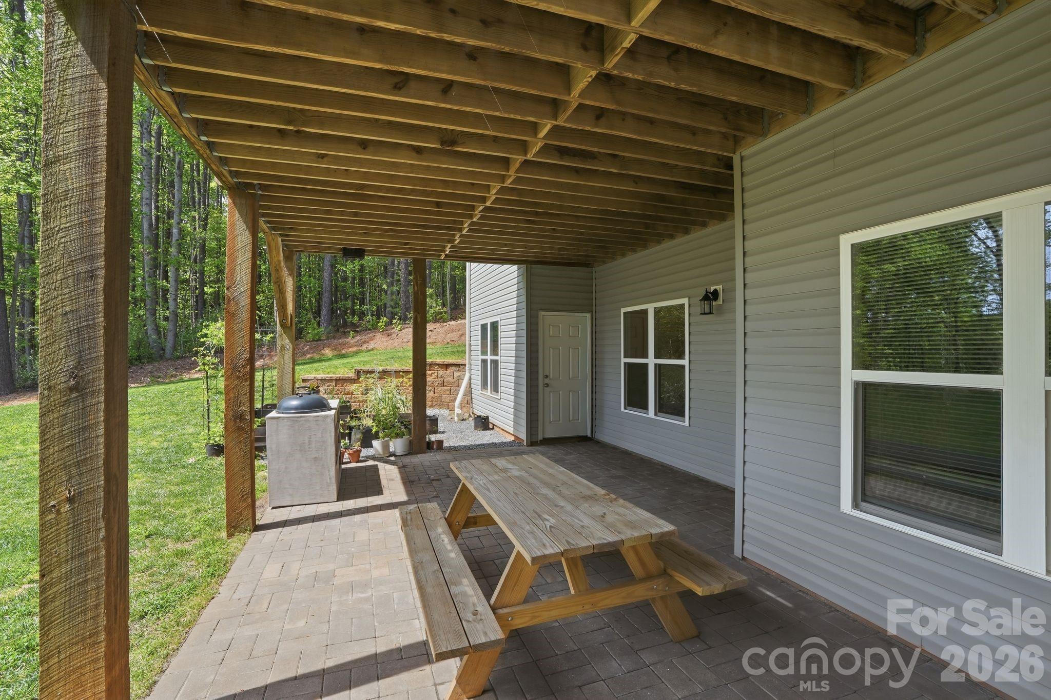 8810 Windygap Road