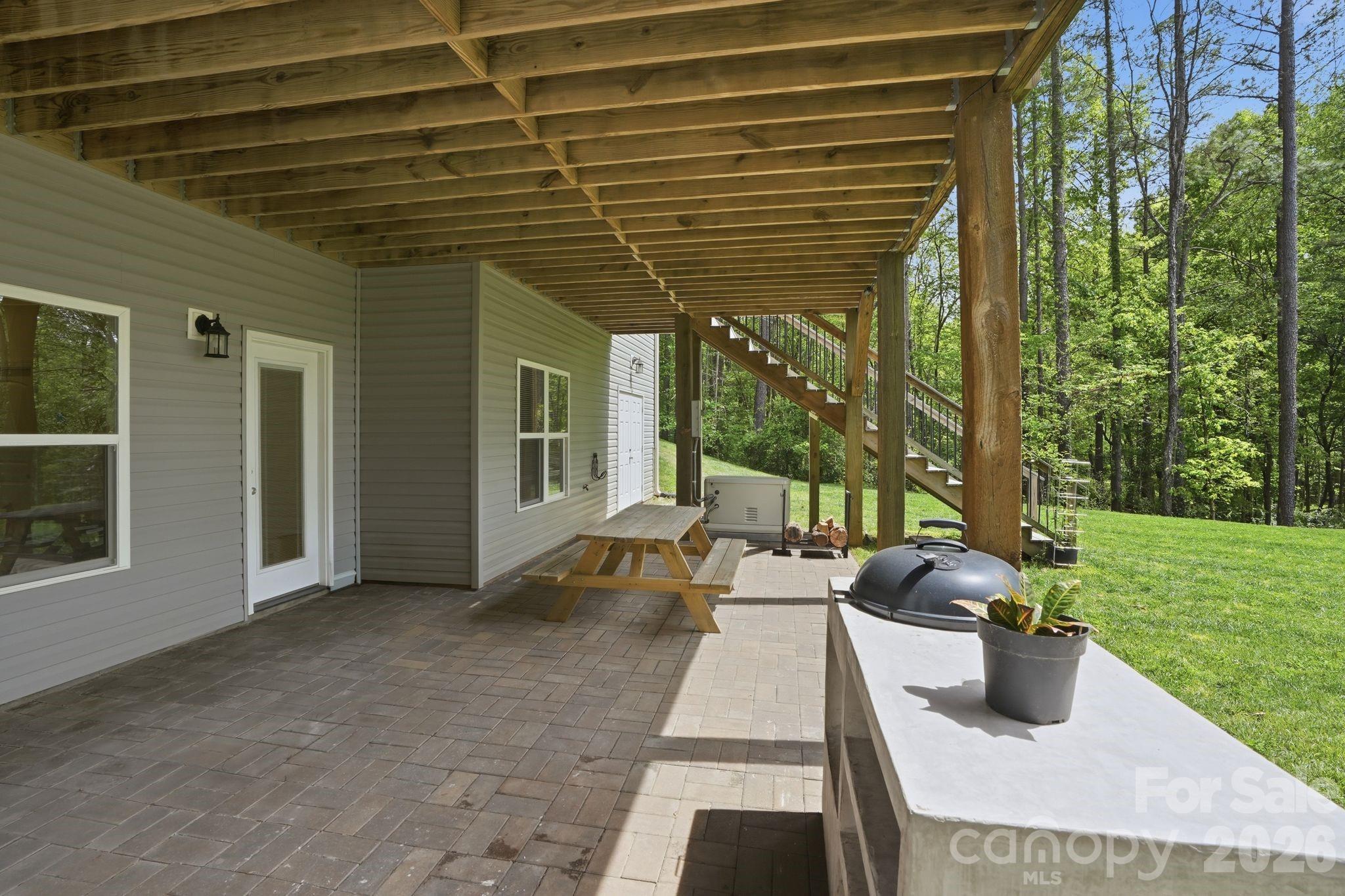 8810 Windygap Road