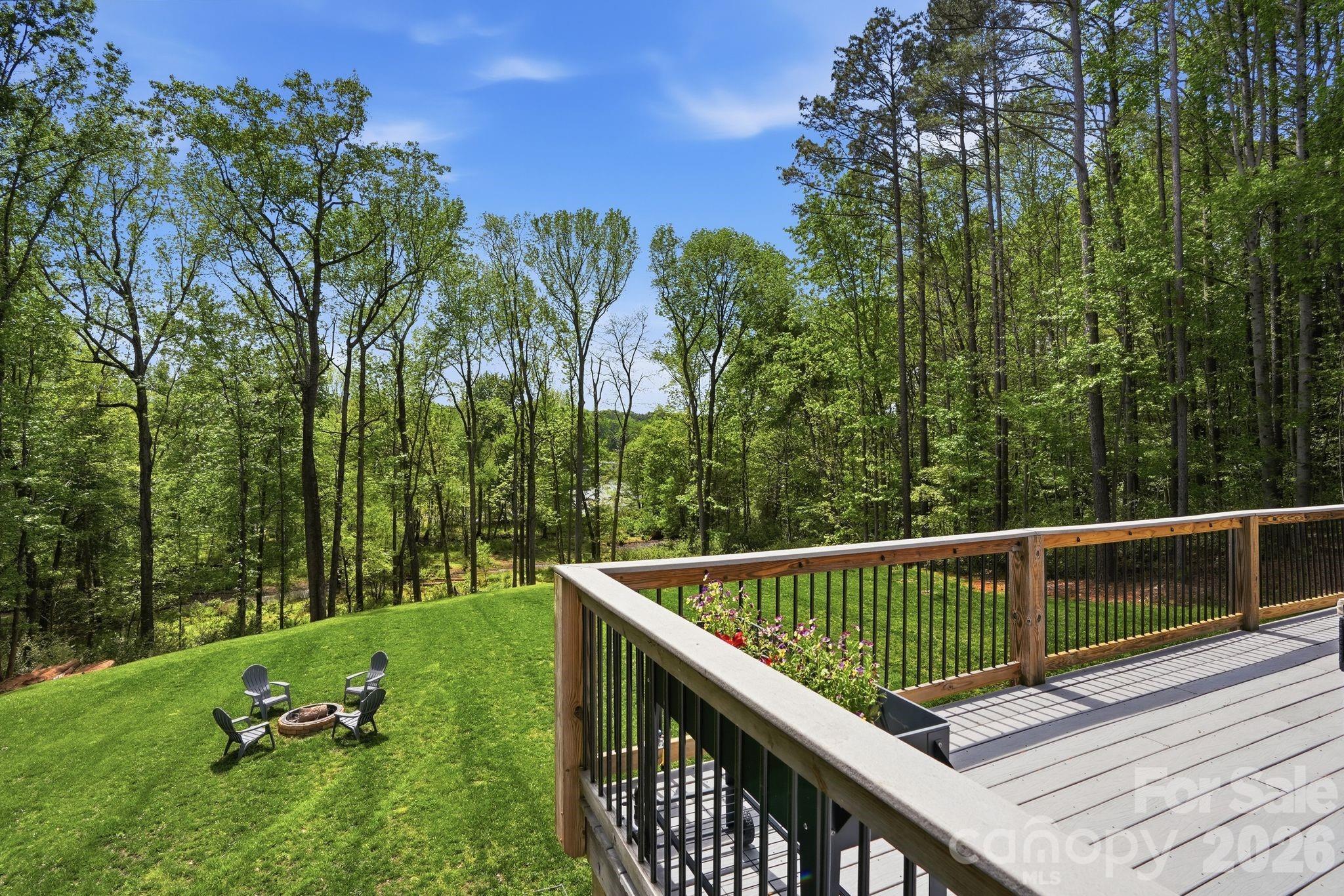 8810 Windygap Road