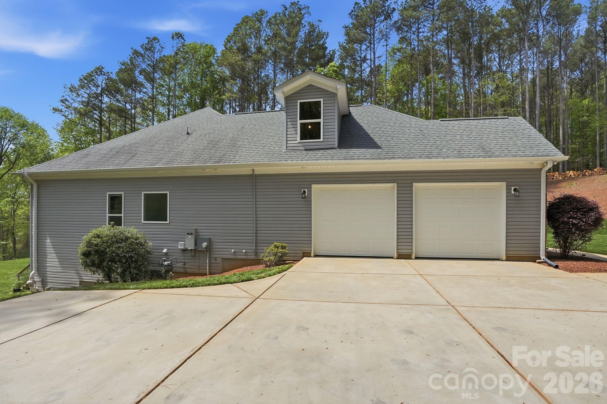 8810 Windygap Road