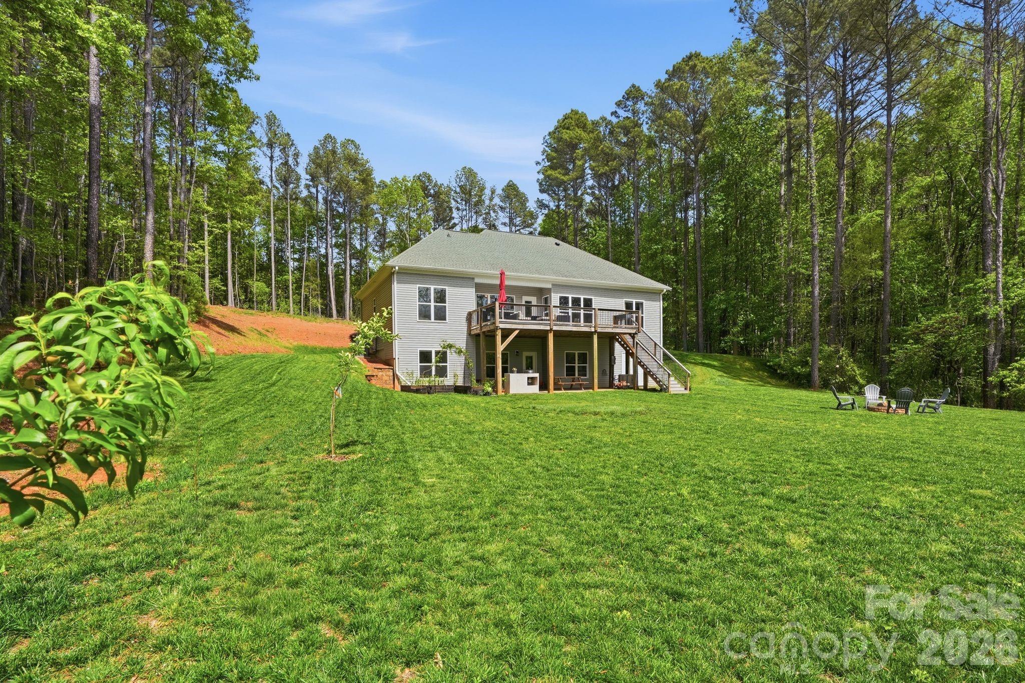 8810 Windygap Road