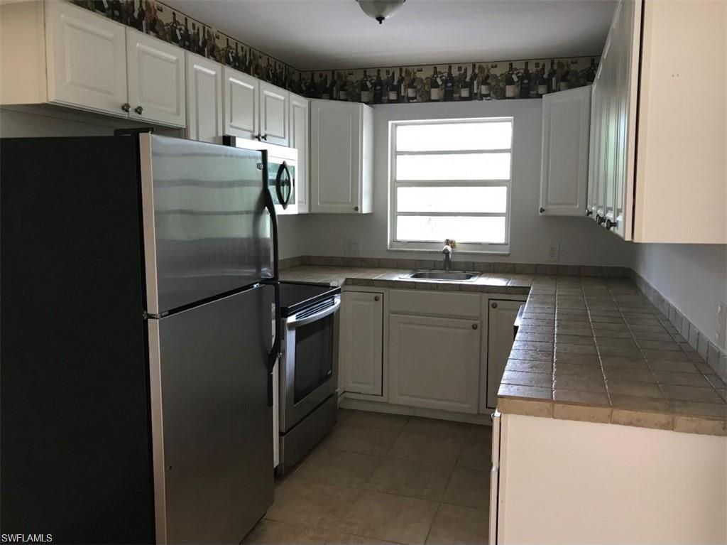 4290 Gulfstream DR # 19