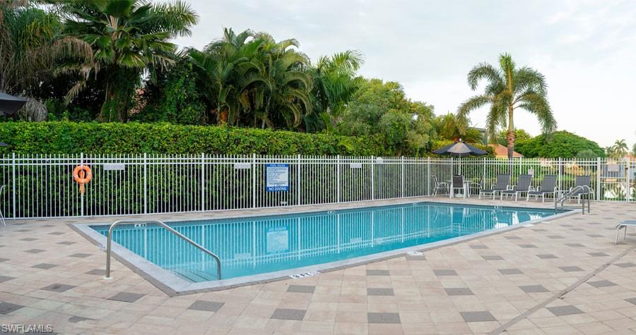 621 Squire CIR 204