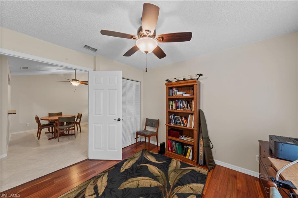 621 Squire CIR 204