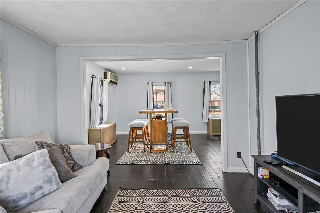 71 Notre Dame Avenue