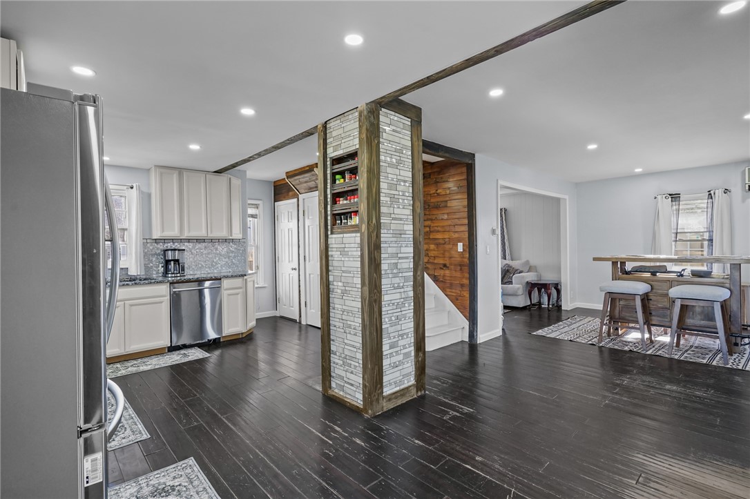 71 Notre Dame Avenue