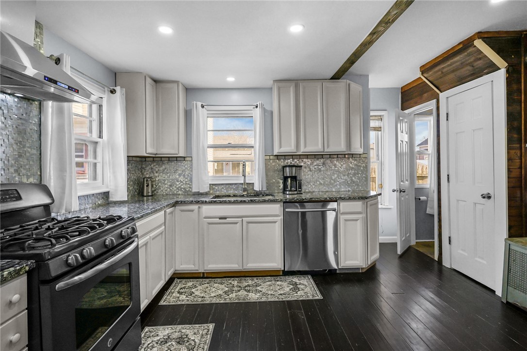 71 Notre Dame Avenue