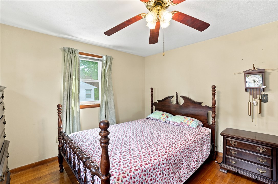 86 Pender Avenue