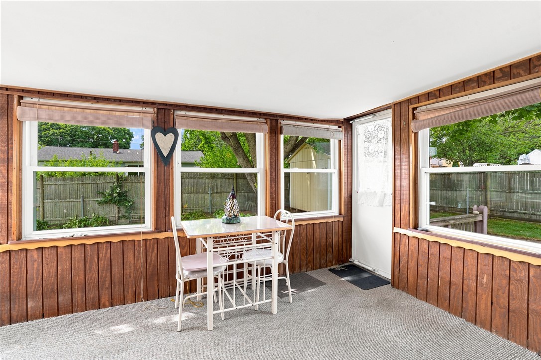 86 Pender Avenue