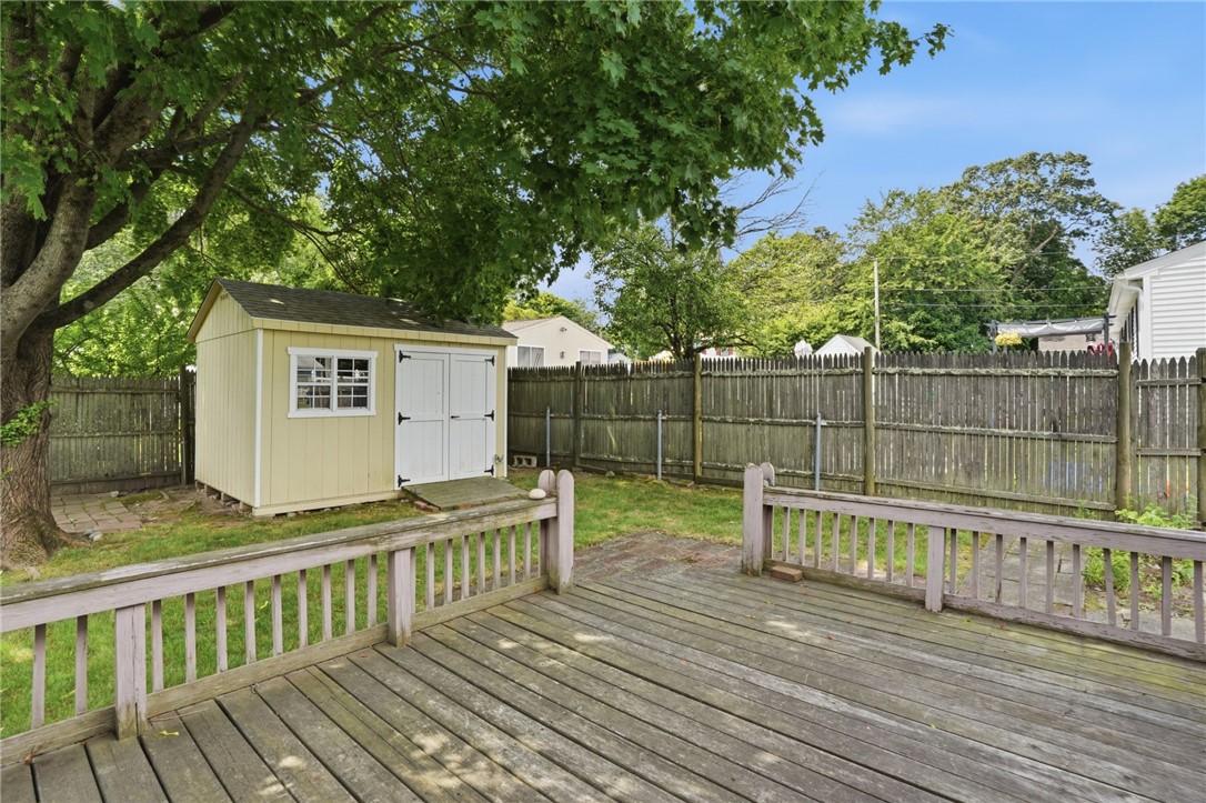 86 Pender Avenue