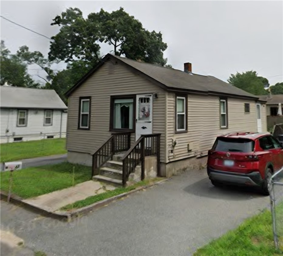 42 Salix Street