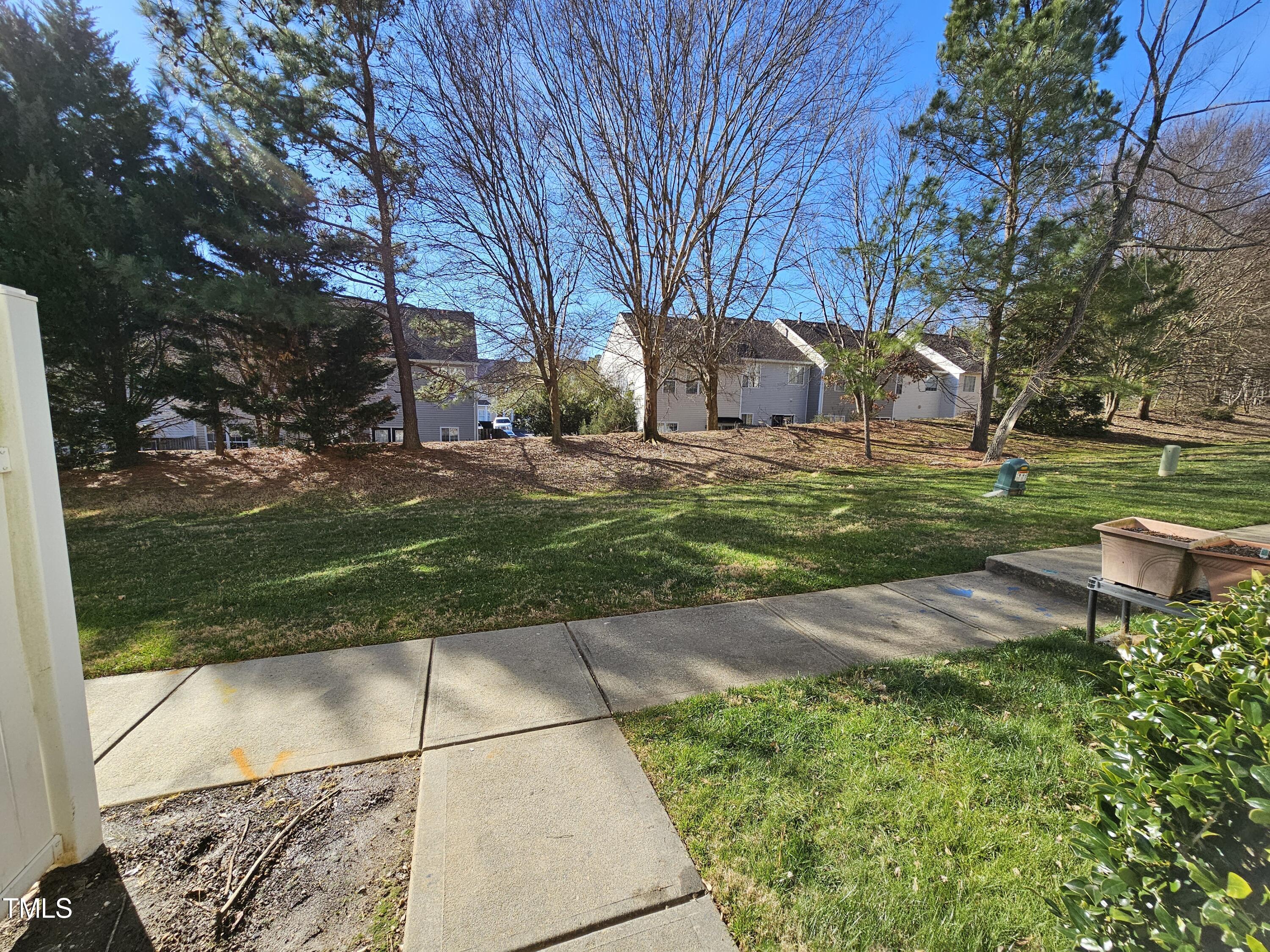 2220 Valley Edge Drive # 107