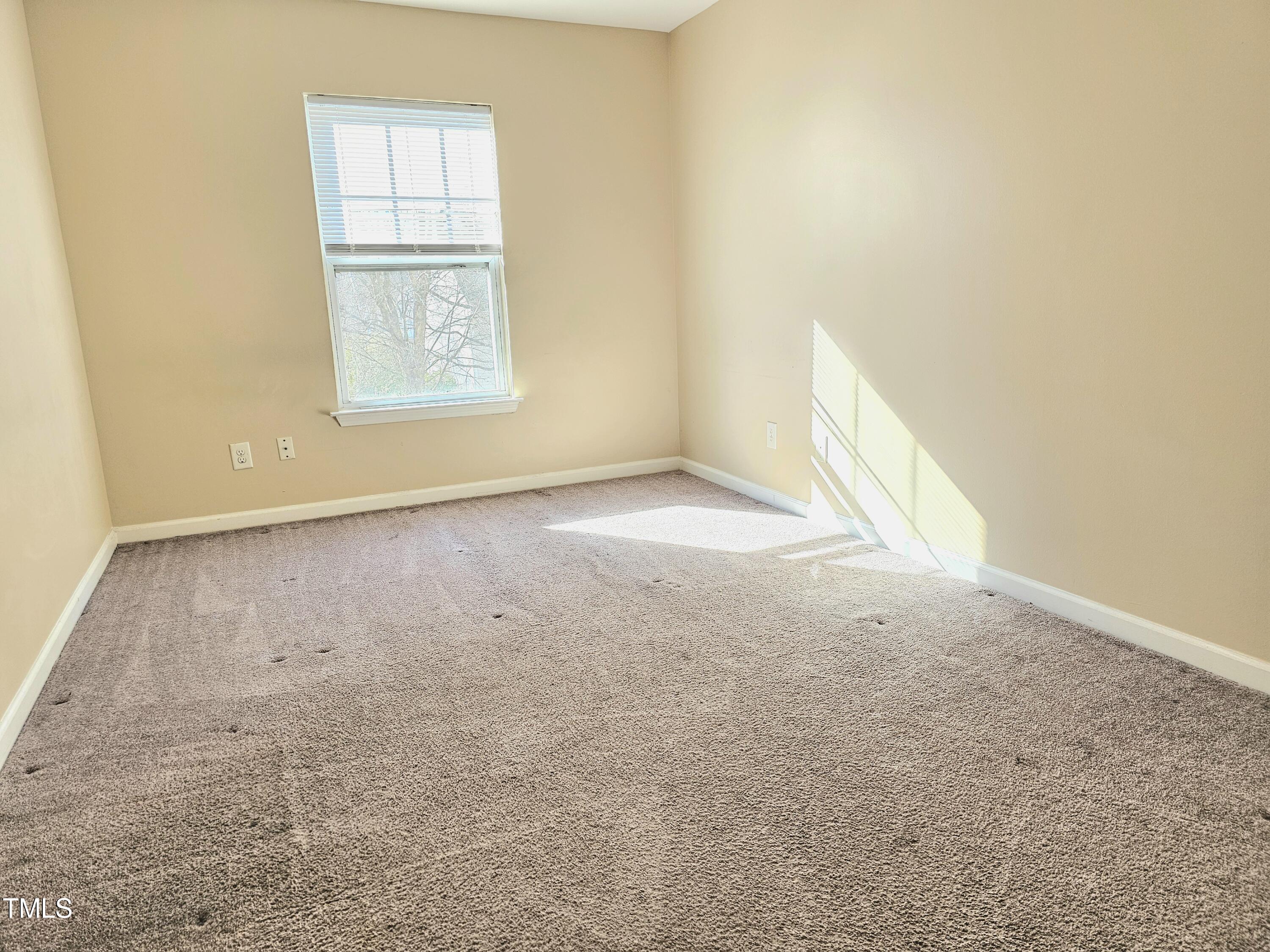 2220 Valley Edge Drive # 107