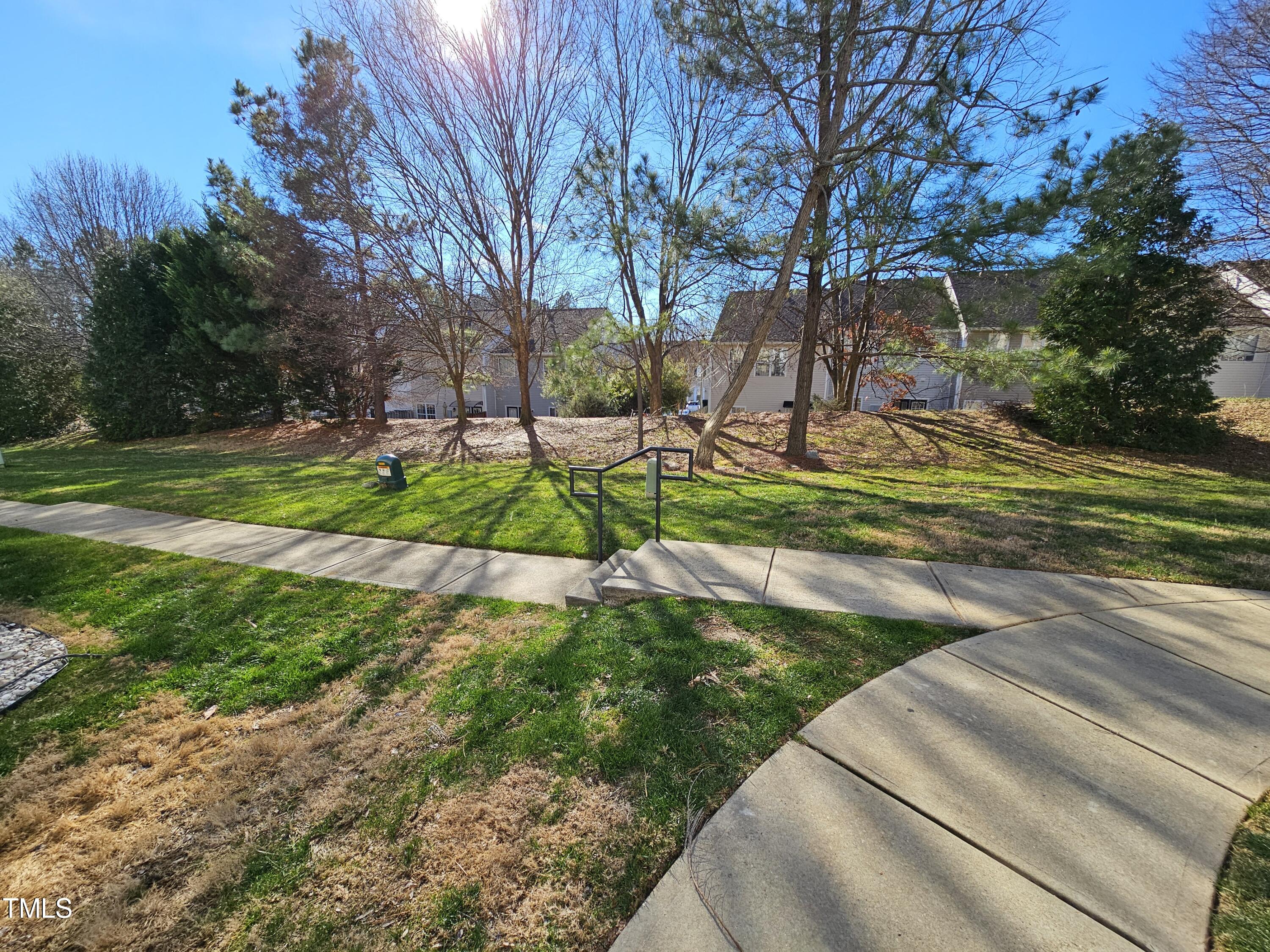 2220 Valley Edge Drive # 107
