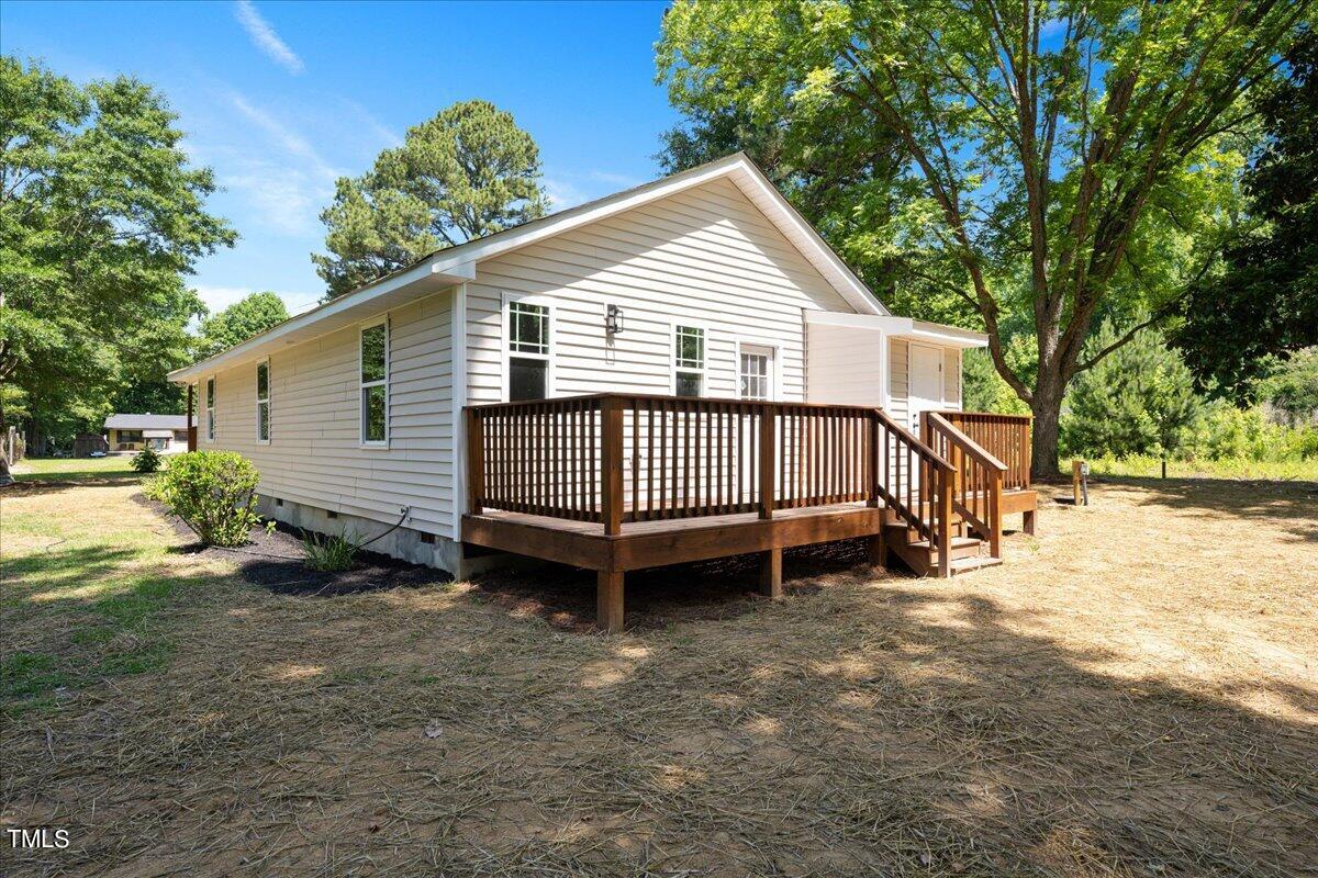 8166 Norris Road