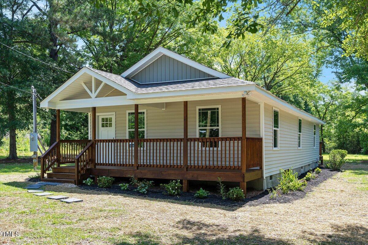 8166 Norris Road
