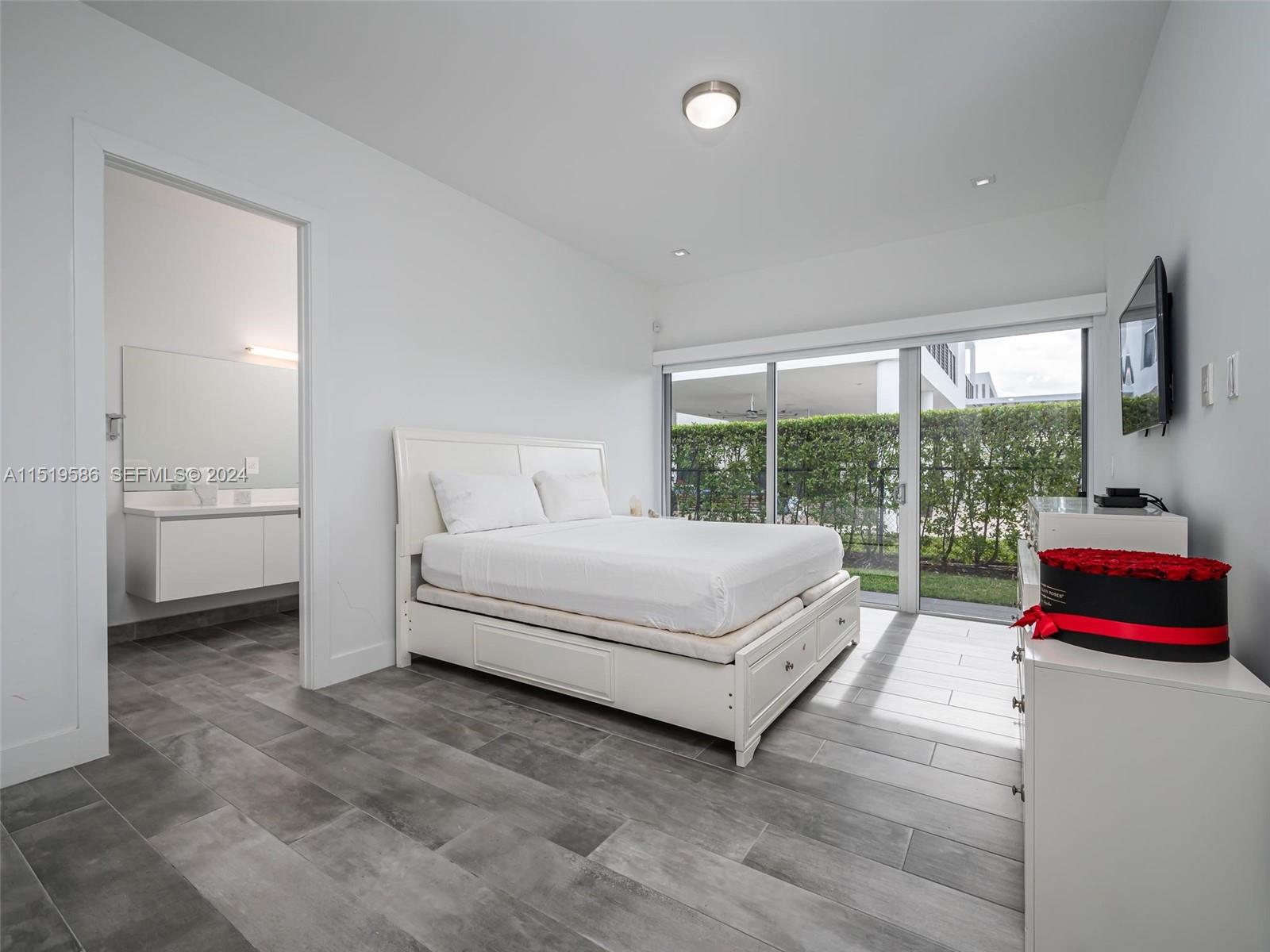 16601 Sunset Way