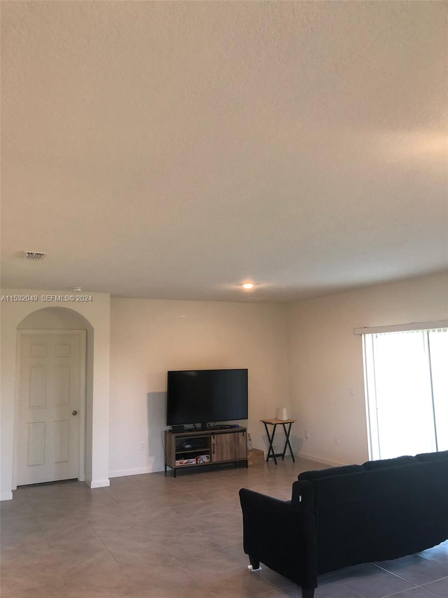 9204 Potomac Drive