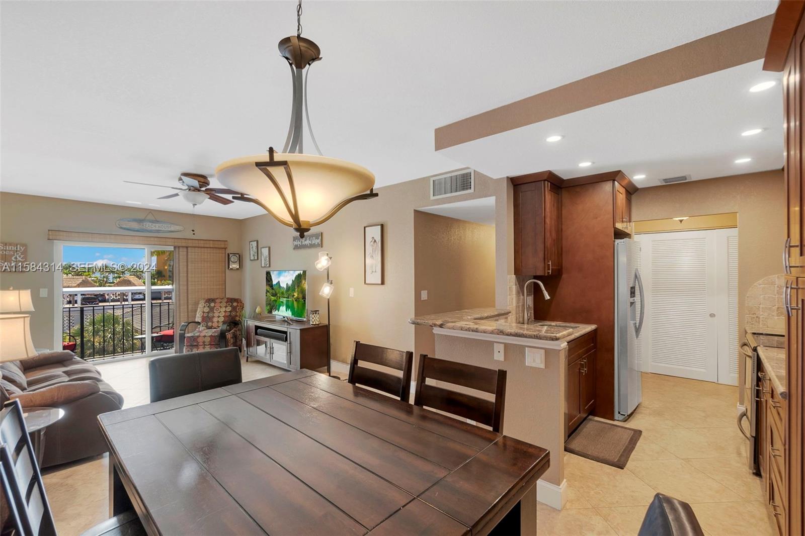 400 N Riverside Drive 308