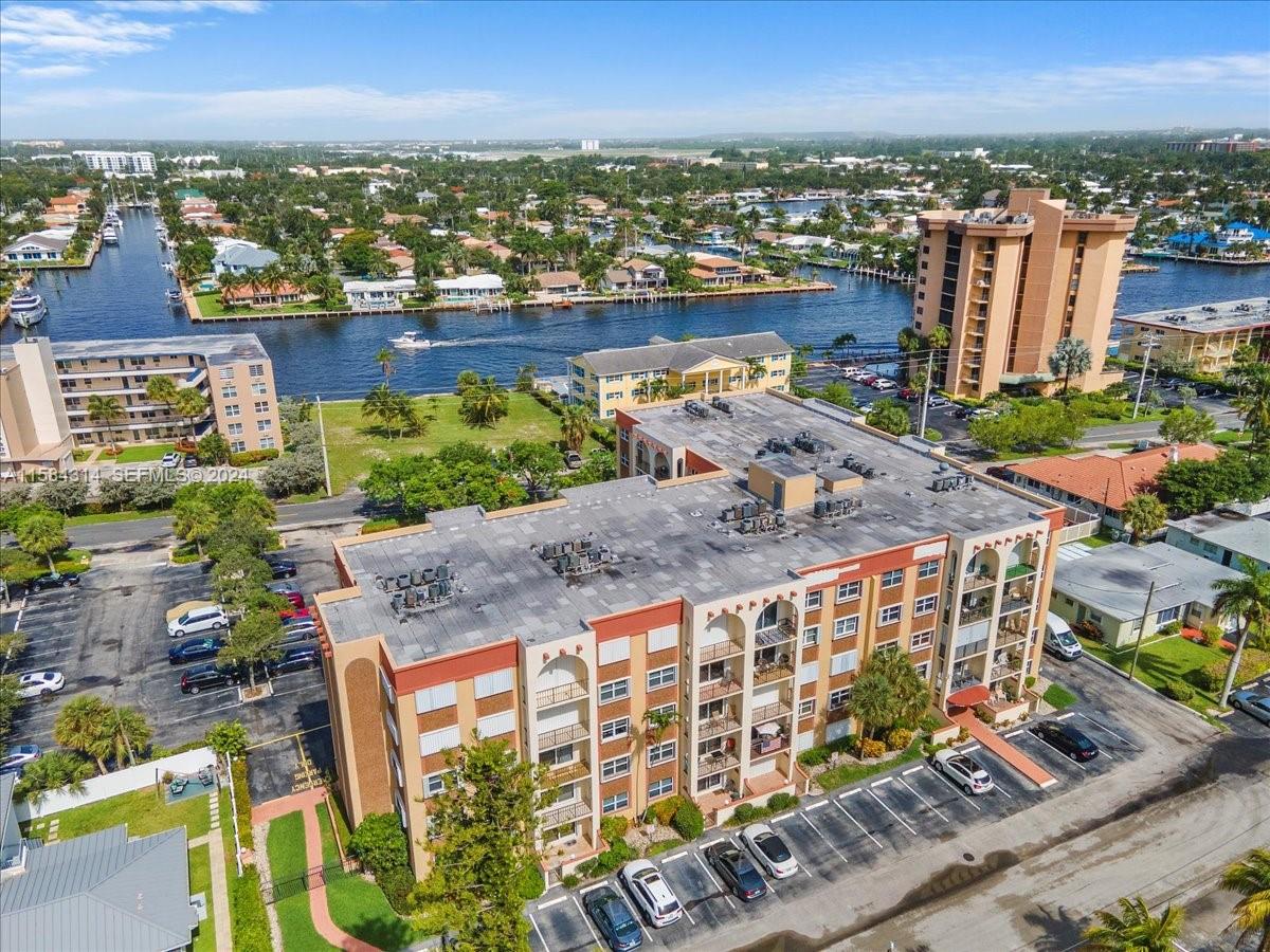 400 N Riverside Drive 308