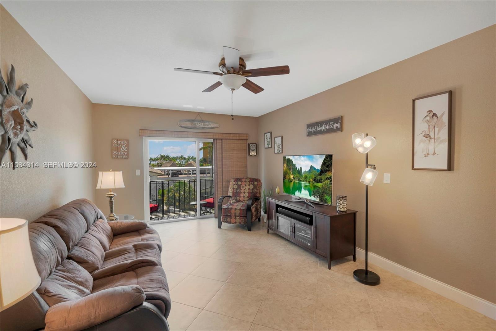 400 N Riverside Drive 308