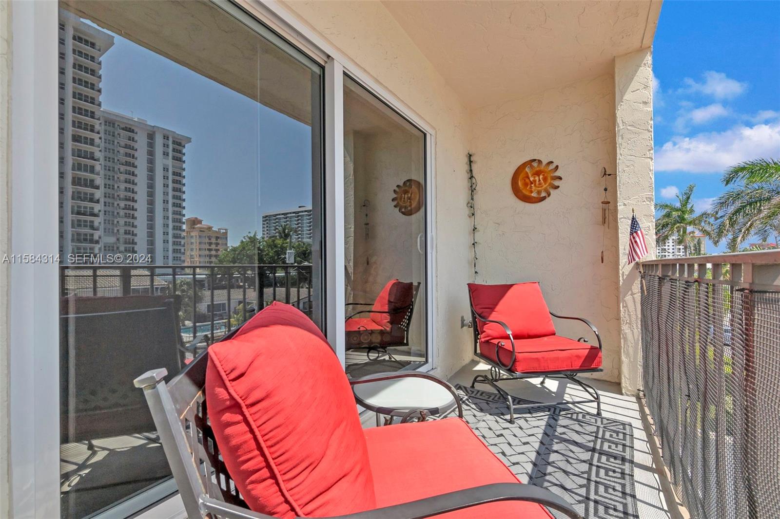 400 N Riverside Drive 308