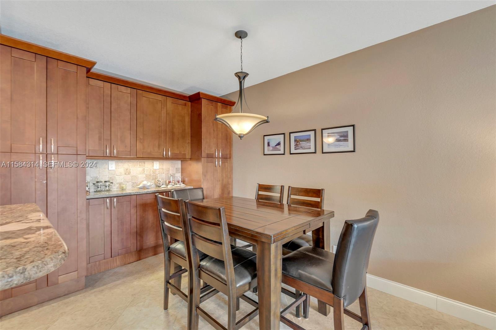 400 N Riverside Drive 308