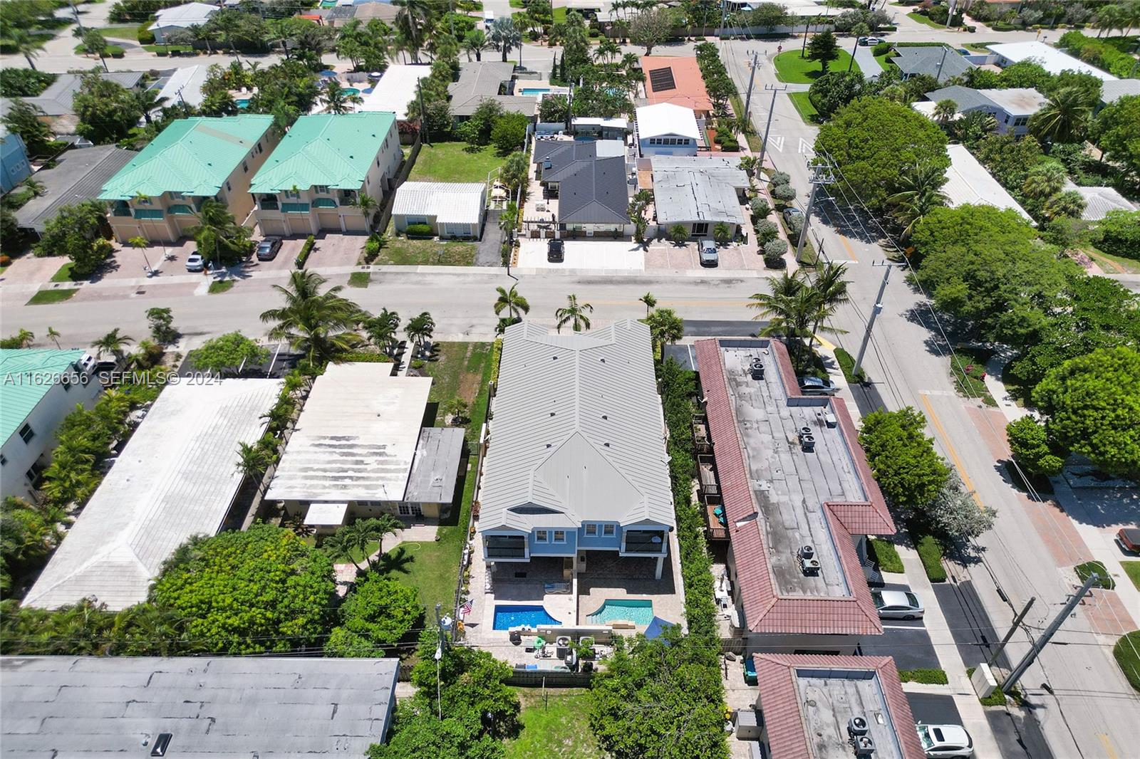 4562 Poinciana Street, Lauderdale-By-The-Sea