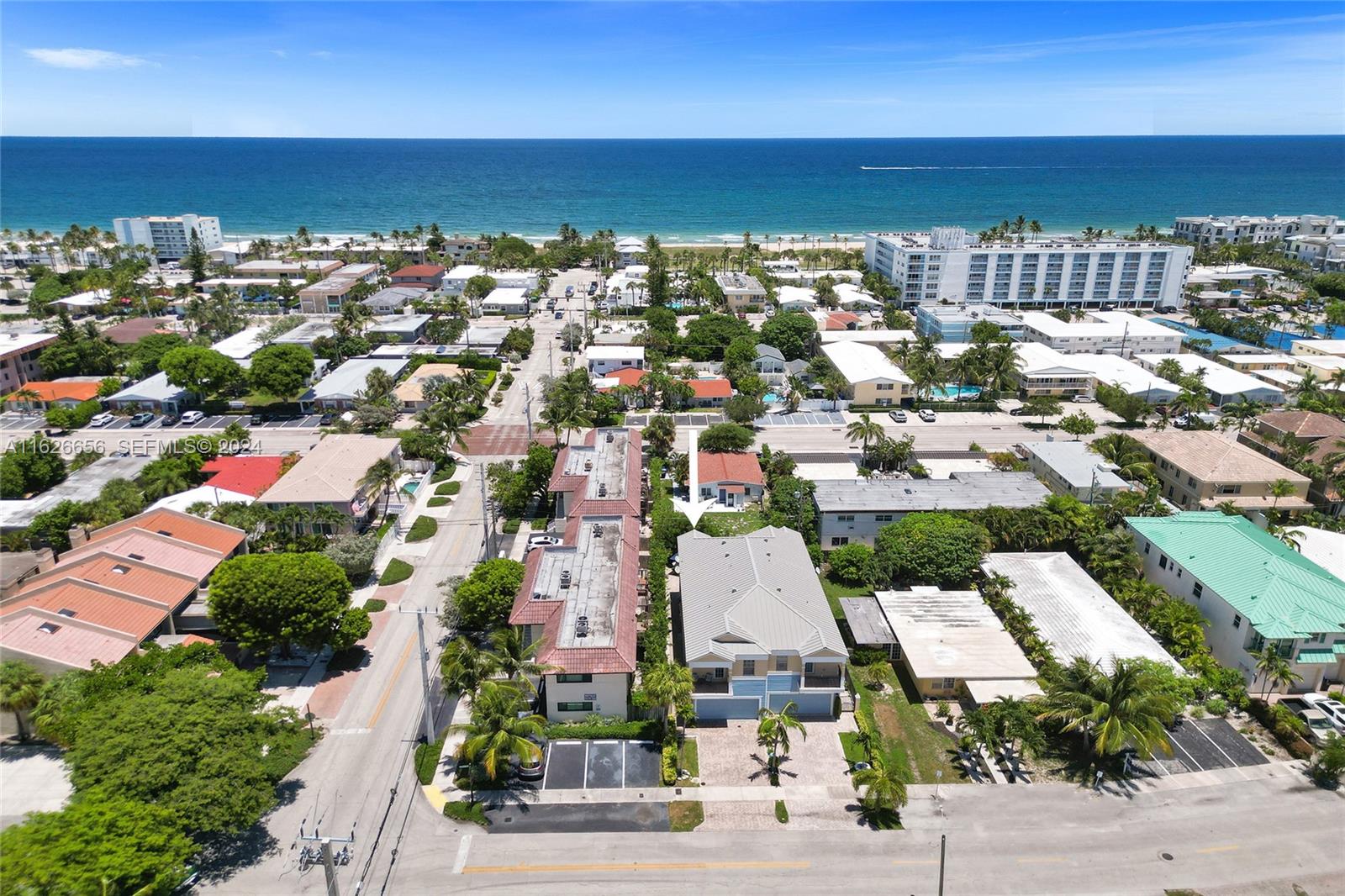 4562 Poinciana Street, Lauderdale-By-The-Sea