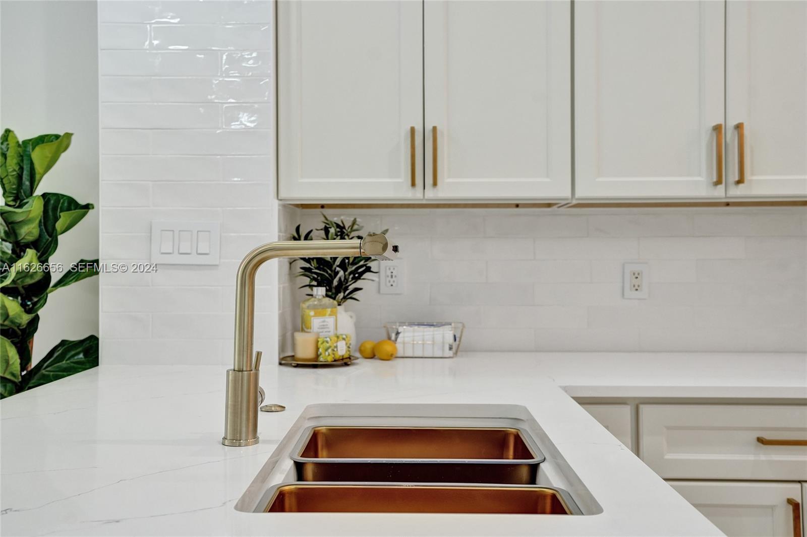 4562 Poinciana Street, Lauderdale-By-The-Sea