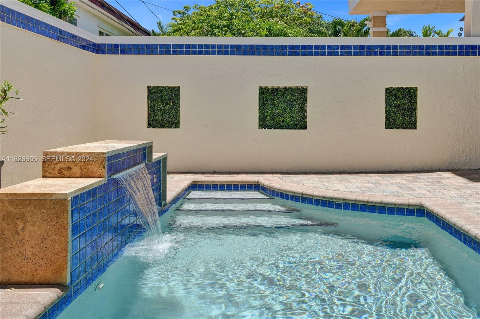 4562 Poinciana Street, Lauderdale-By-The-Sea