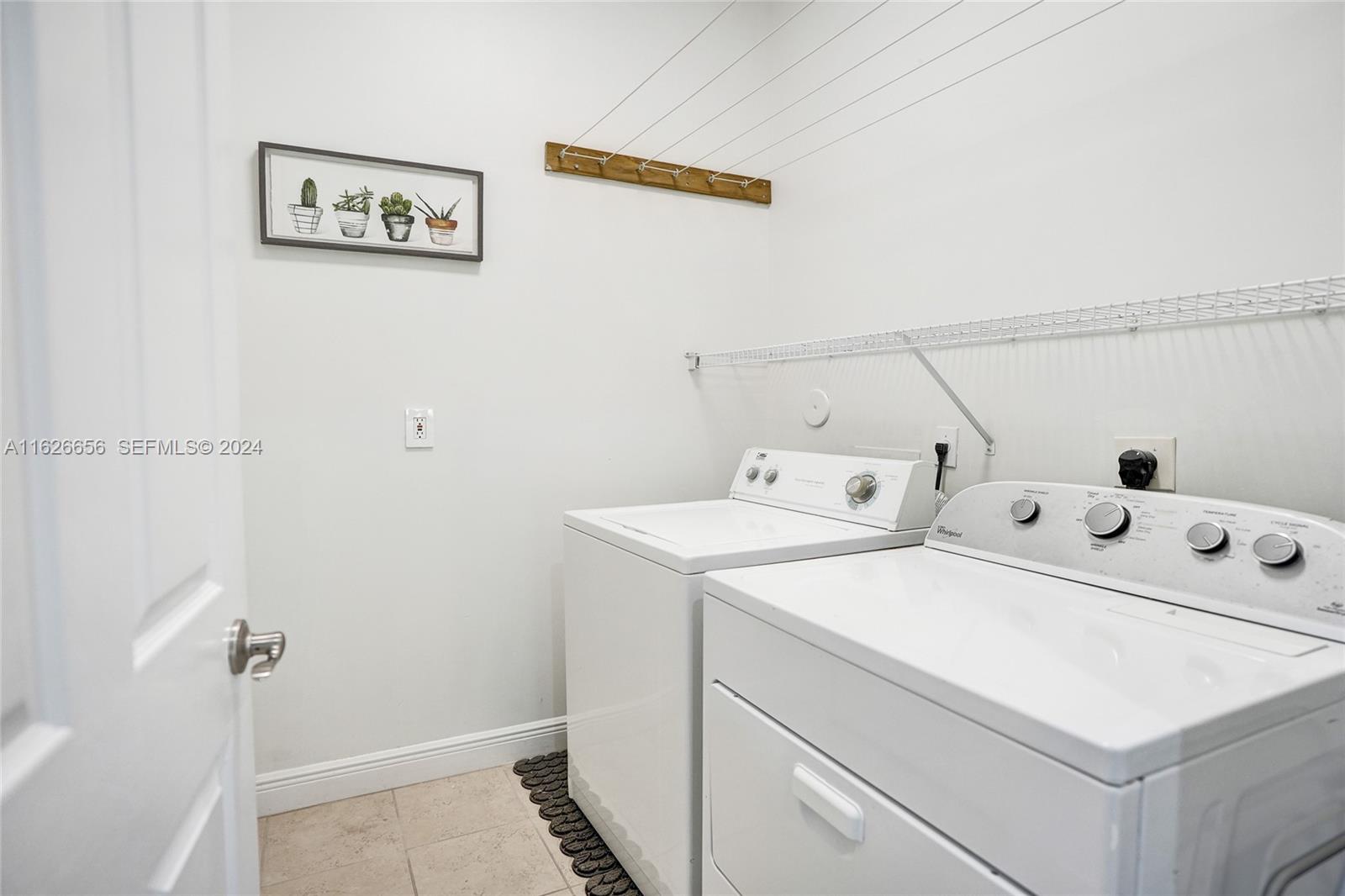4562 Poinciana Street, Lauderdale-By-The-Sea