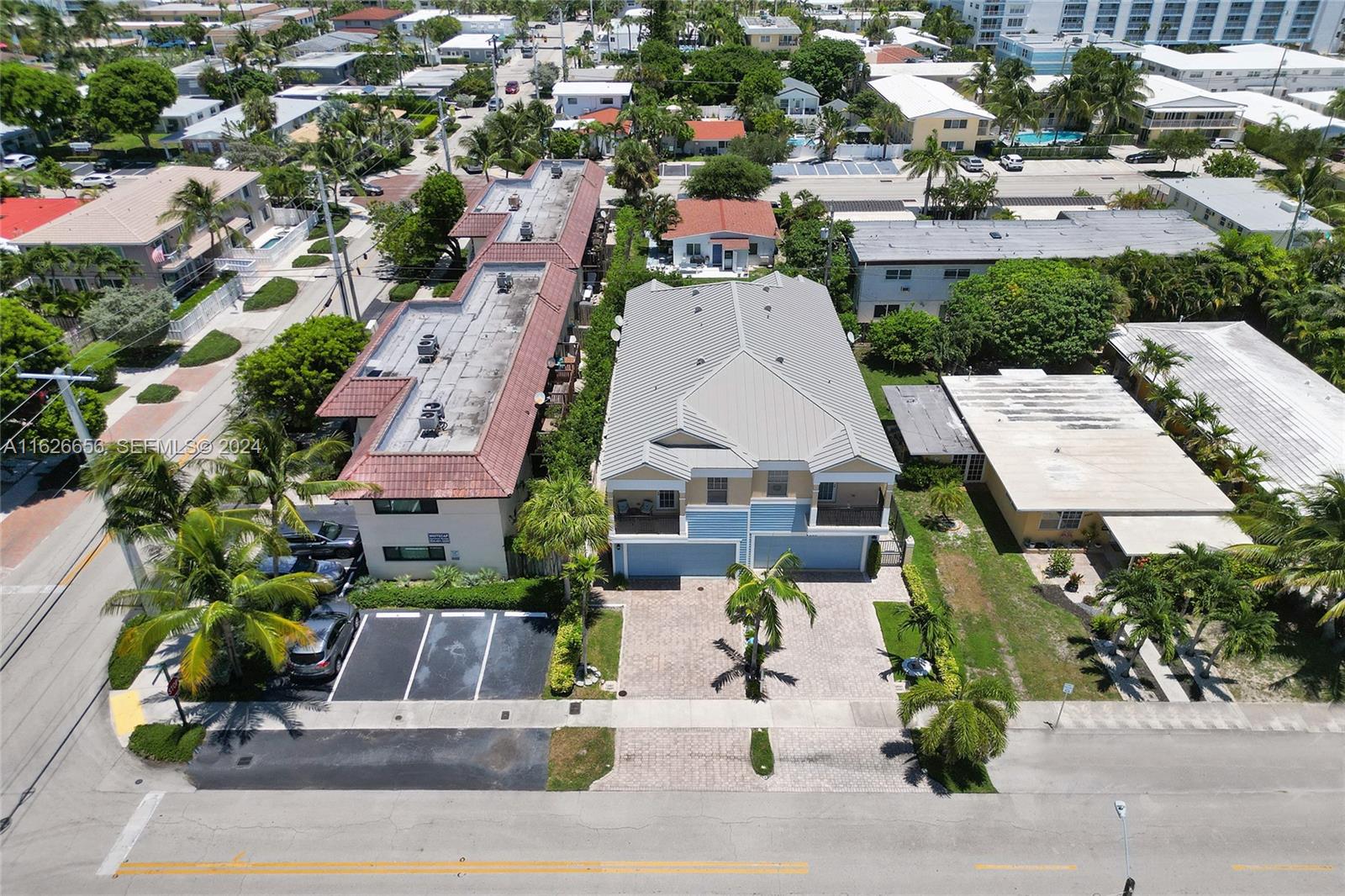 4562 Poinciana Street, Lauderdale-By-The-Sea