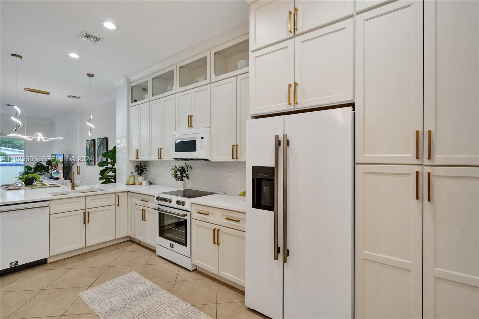4562 Poinciana Street, Lauderdale-By-The-Sea
